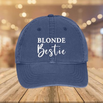 Шапка  Blonde Bestie